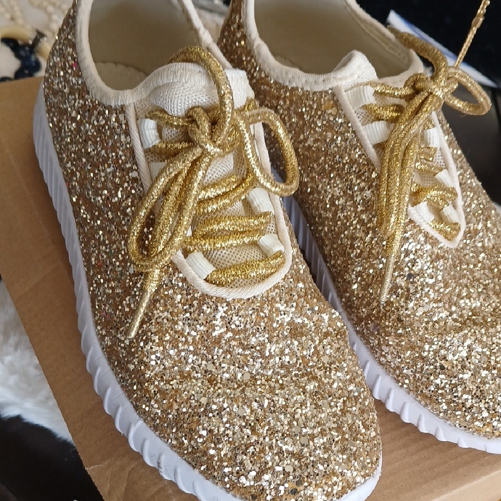 Forever Link Gold Glitter Athletic Shoes